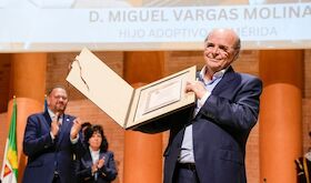 Mrida nombra hijo adoptivo al guitarrista Miguel Vargas un emeritense por conviccin