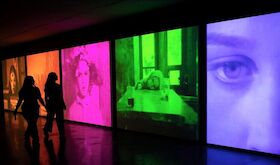 La exposicin de Susan Hiller organizada por el Helga de Alvear de Cceres viaja a Lisboa