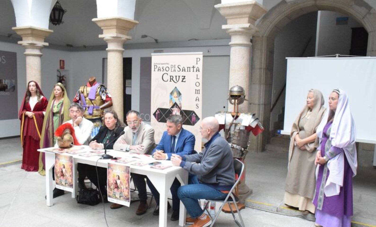 'El Paso de la Santa Cruz' de Palomas aspira a ser Fiesta de Interés ...
