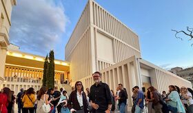 Museo Helga de Alvear y Fundacin La Caixa renuevan programa Un museo abierto al mundo Museo Helga de Alvear y Fundacin La Caixa renuevan programa Un museo abierto al mundo