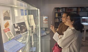 El Archivo Provincial de Badajoz acoge la muestra Cancin Protesta 1976
