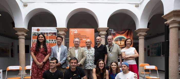 Pepe Viyuela protagoniza Timón de Atenas, la gran sátira de Shakespeare sobre la amistad, el poder y la ingratitud, tercer estreno del Festival de Mérida